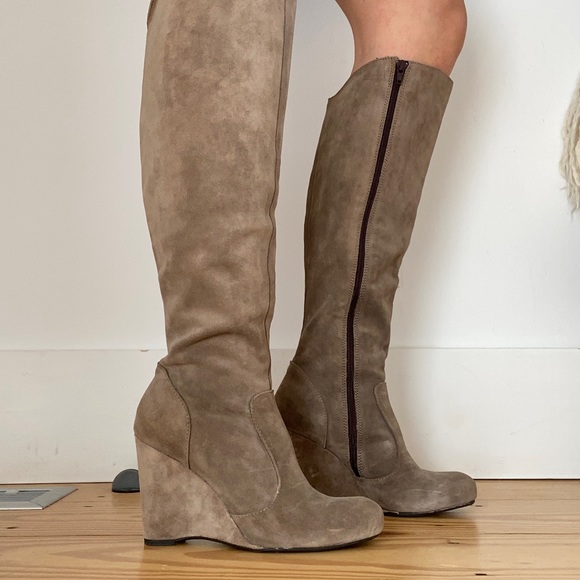 Born Crown boots size 7.5/38.5 - Picture 3 of 5